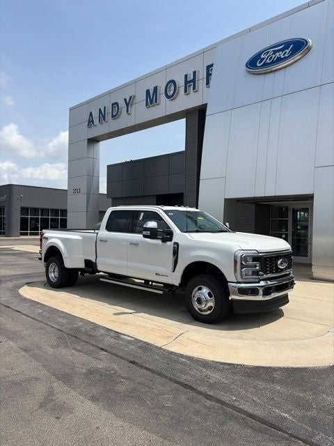 2026 Ford F-350 Lariat DRW