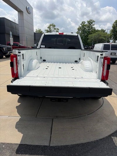 2026 Ford F-350 Lariat DRW