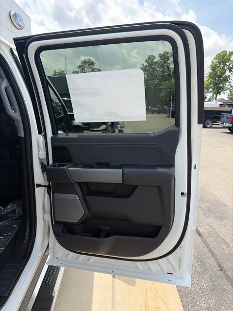 2026 Ford F-350 Lariat DRW