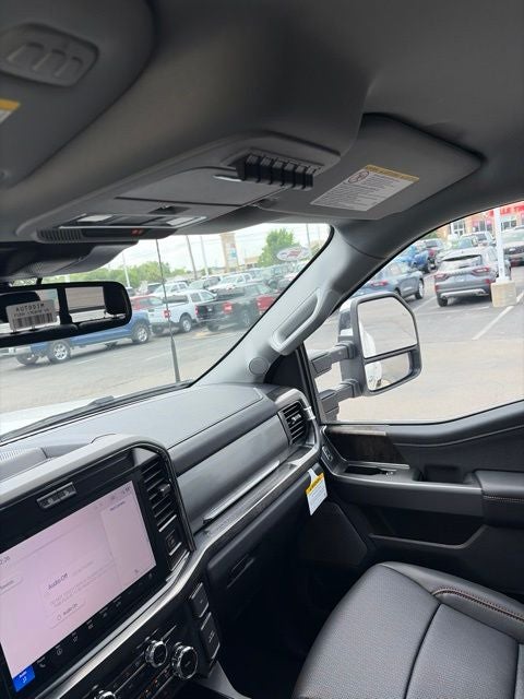 2026 Ford F-350 Lariat DRW