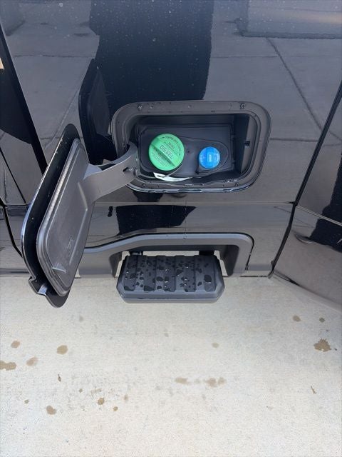 2026 Ford F-350 Lariat DRW