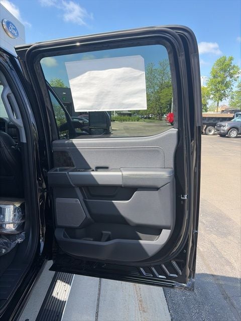 2026 Ford F-350 Lariat DRW