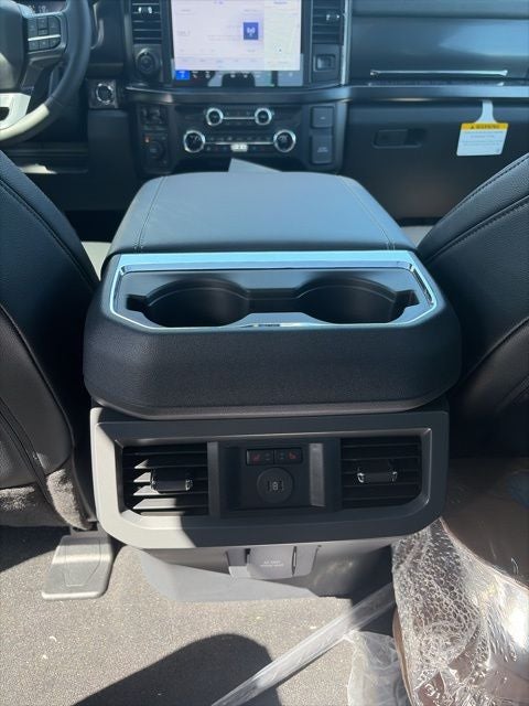 2026 Ford F-350 Lariat DRW