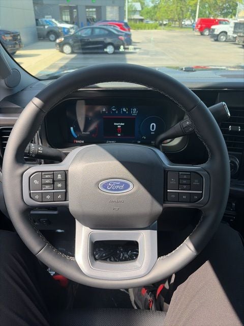 2026 Ford F-350 Lariat DRW