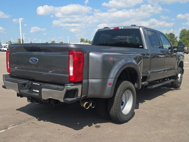 2026 Ford F-350 XLT