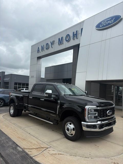 2026 Ford F-350 Lariat DRW