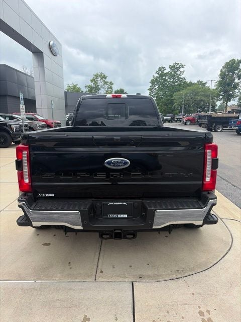 2026 Ford F-350 Lariat DRW