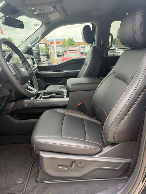 2026 Ford F-350 Lariat DRW