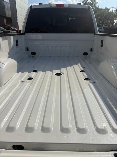 2026 Ford F-350 Lariat DRW