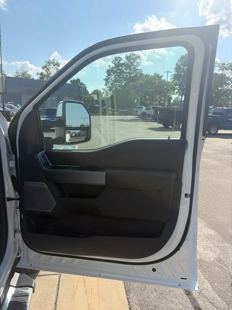2026 Ford F-350 Lariat DRW