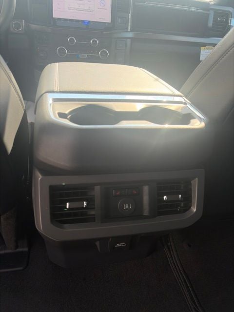 2026 Ford F-350 Lariat DRW