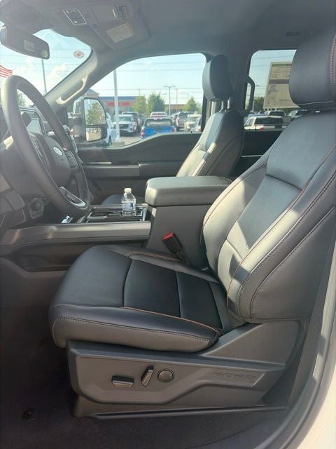 2026 Ford F-350 Lariat DRW