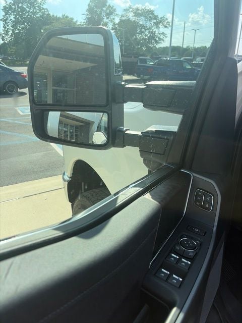 2026 Ford F-350 Lariat DRW