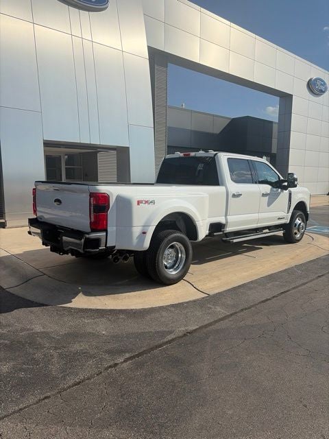 2026 Ford F-350 Lariat DRW