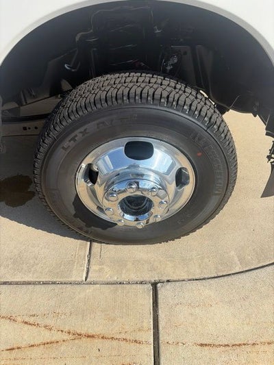 2026 Ford F-350 Lariat DRW