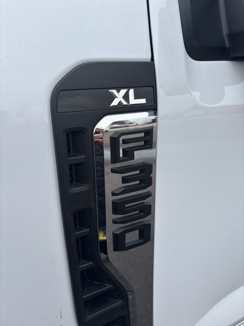 2026 Ford F-350 XL DRW