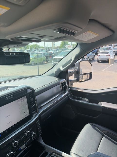 2026 Ford F-350 Lariat DRW