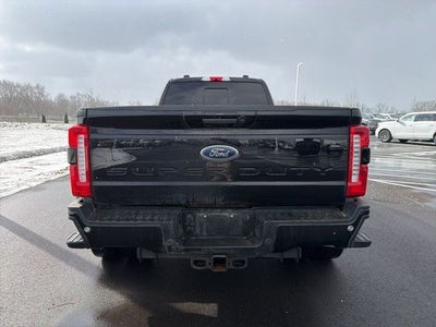 2023 Ford F-450 Lariat DRW