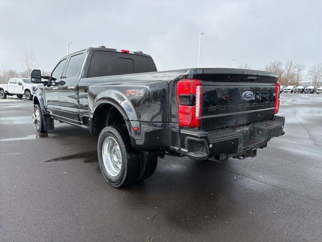 2023 Ford F-450 Lariat DRW