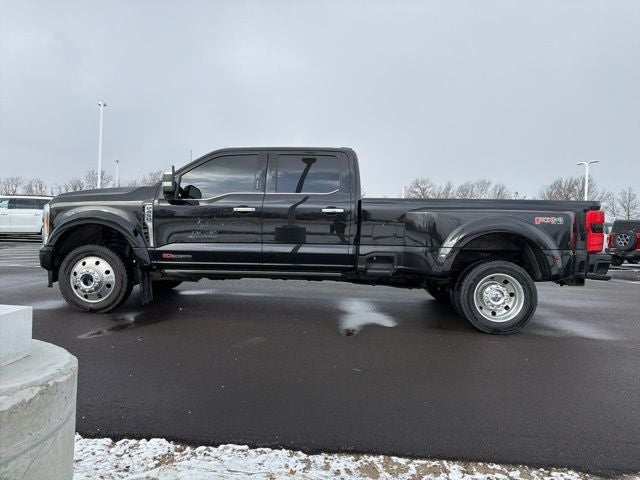 2023 Ford F-450 Lariat DRW
