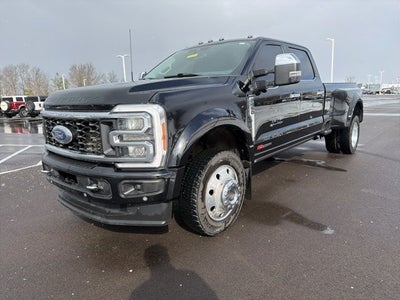 2023 Ford F-450 Lariat DRW
