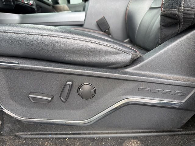 2023 Ford F-450 Lariat DRW