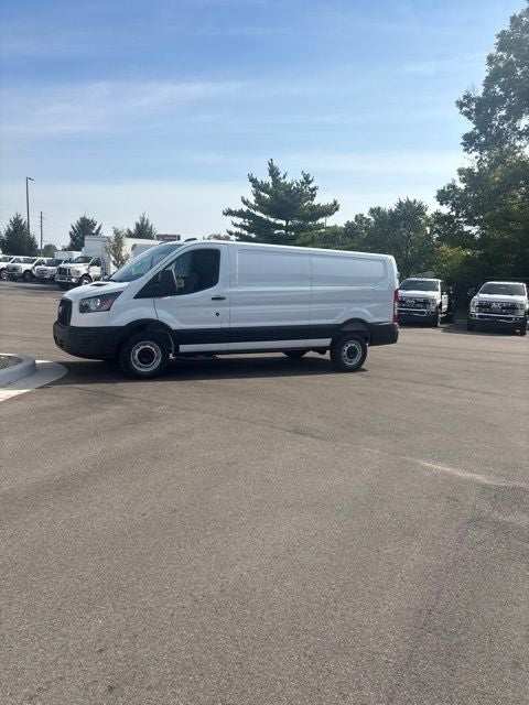 2027 Ford Transit-250 Base