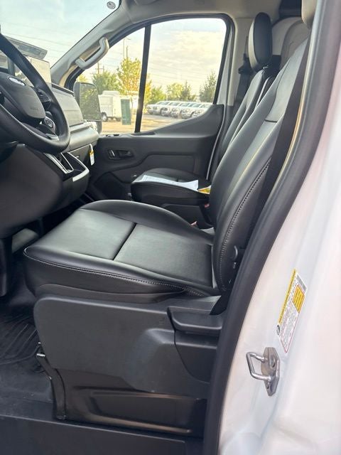 2027 Ford Transit-250 Base