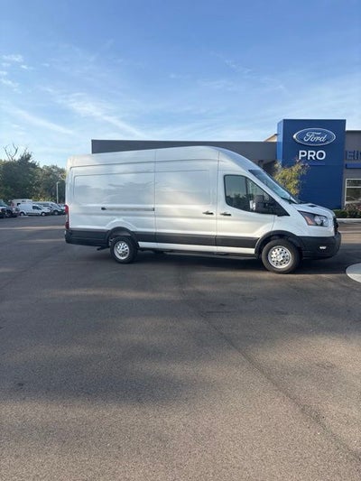 2027 Ford Transit-250 Base