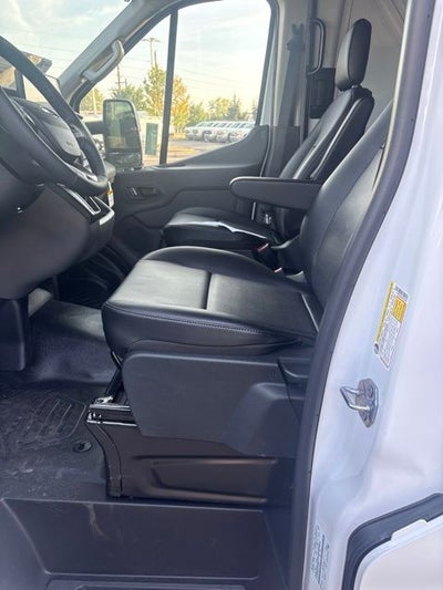 2027 Ford Transit-250 Base