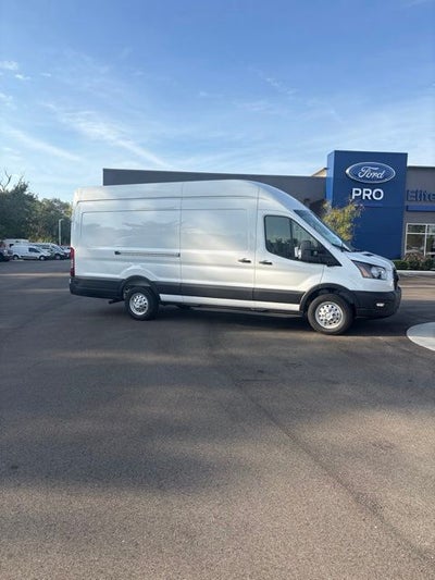 2027 Ford Transit-250 Base