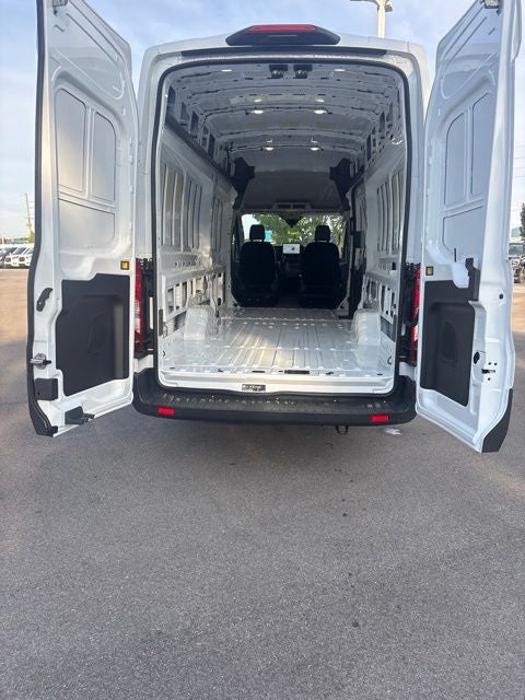 2027 Ford Transit-250 Base