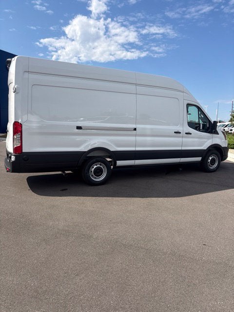 2027 Ford Transit-350 Base