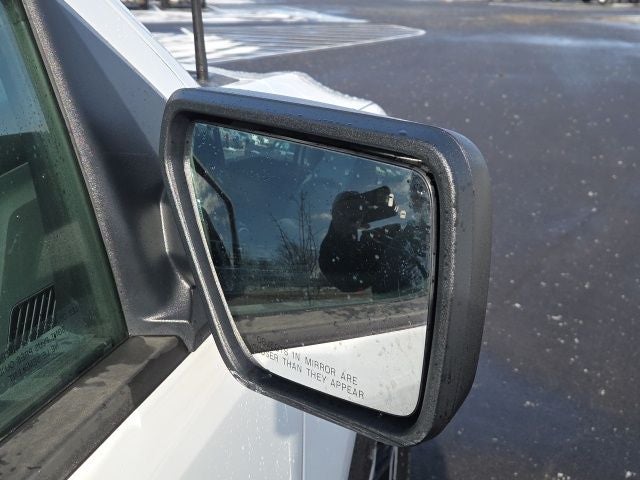 2024 Ford F-150 Lightning Pro