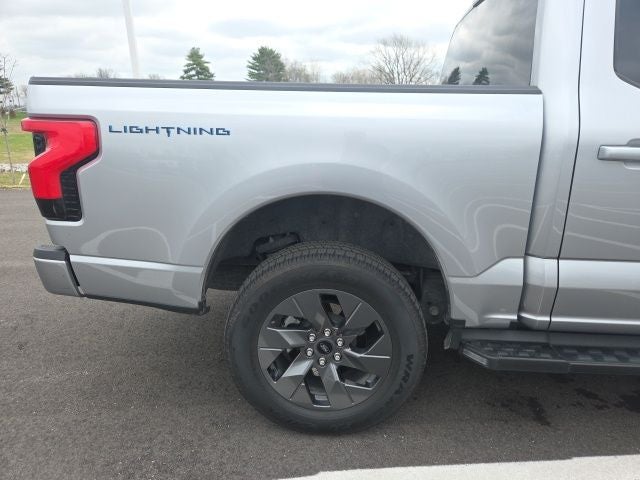 2023 Ford F-150 Lightning XLT