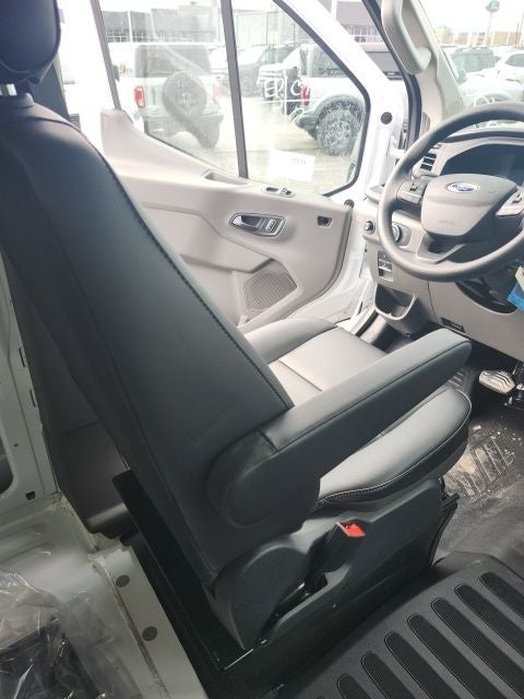 2025 Ford Transit-150 Base