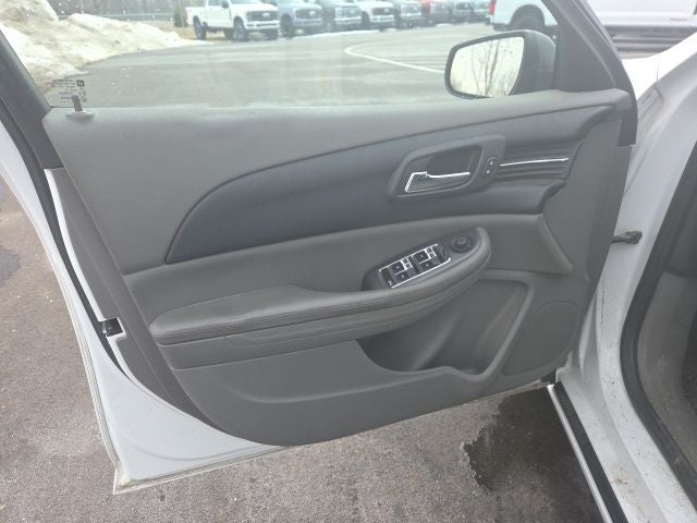 2013 Chevrolet Malibu LS 1FL