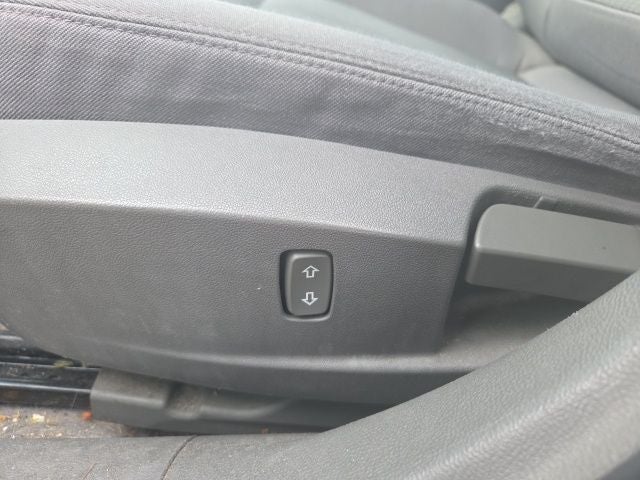 2013 Chevrolet Malibu LS 1FL