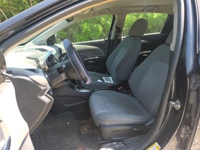 2013 Chevrolet Sonic LS