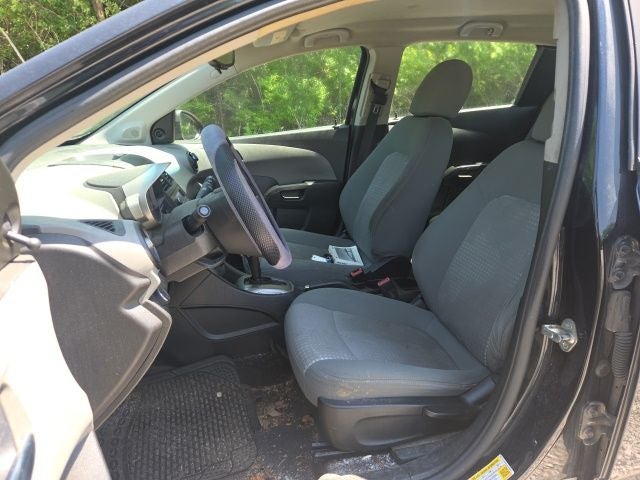 2013 Chevrolet Sonic LS