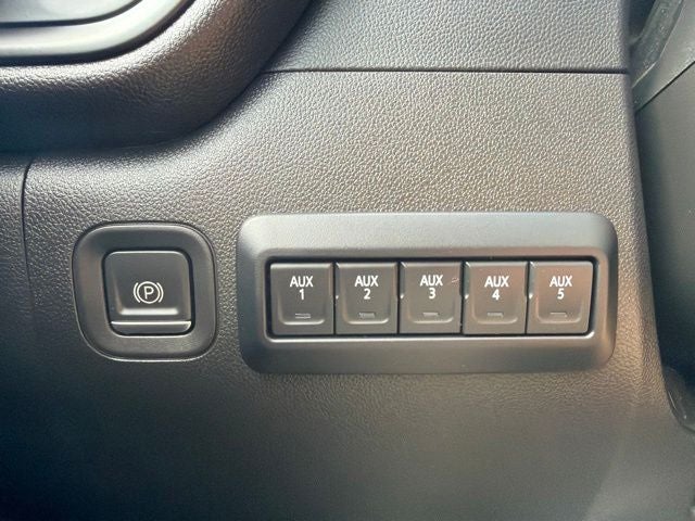 2023 Chevrolet Silverado 3500HD Work Truck