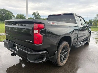 2023 Chevrolet Silverado 1500 Custom