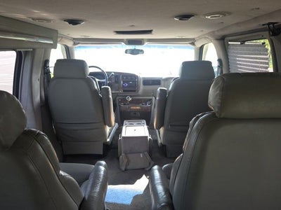 2002 GMC Savana G1500 135 WB