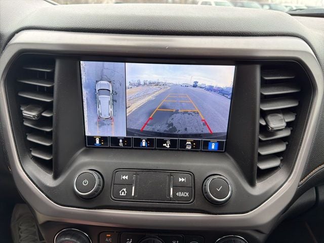 2023 GMC Acadia AT4