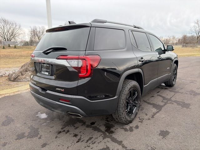 2023 GMC Acadia AT4