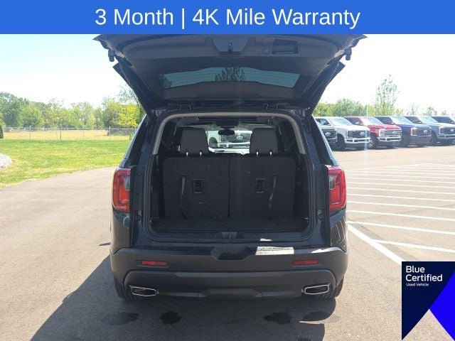 2023 GMC Acadia SLT