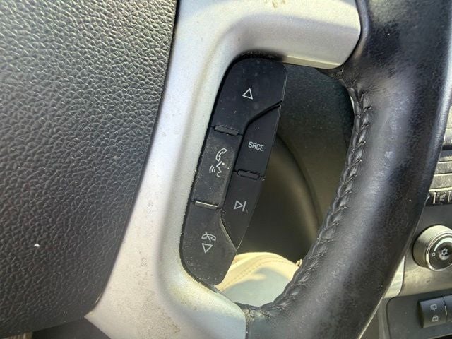 2010 Chevrolet Traverse LT 1LT