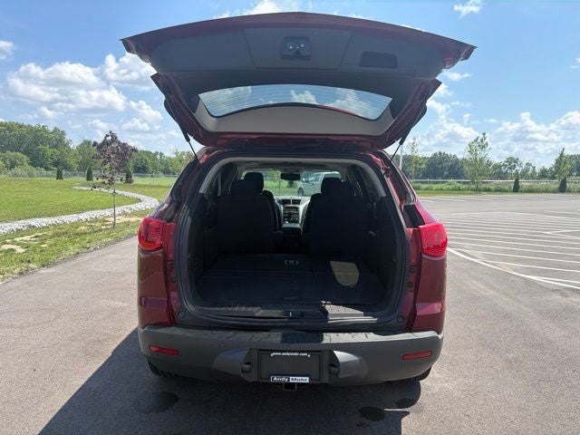2010 Chevrolet Traverse LT 1LT