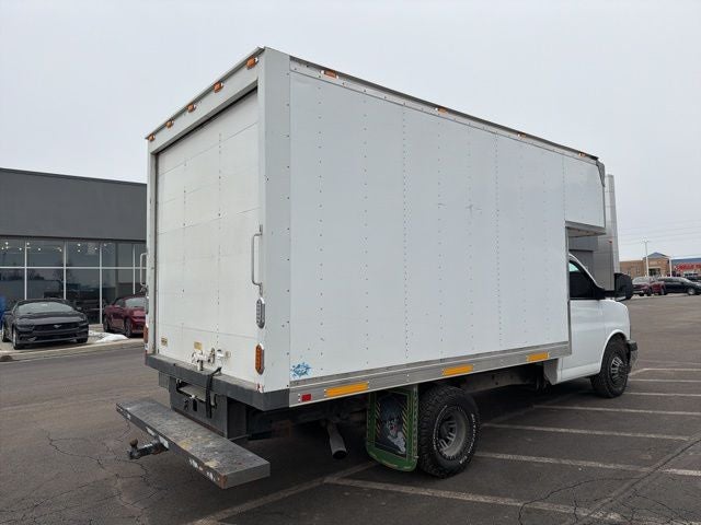 2017 Chevrolet Express 3500 Work Van Cutaway