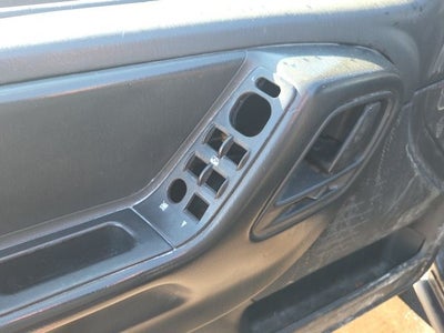 2004 Jeep Grand Cherokee Laredo